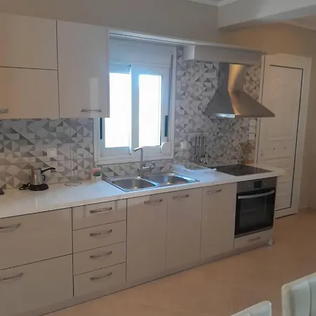 Peri's Lägenhet Dilináta