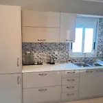 Apartment Peri's